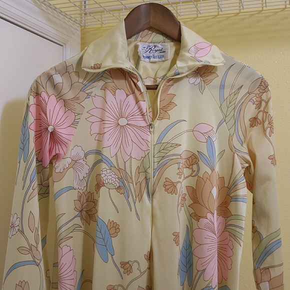 Vintage Nylon Full-Length Maxi Robe Housecoat - Size Small - Picture 4 of 12